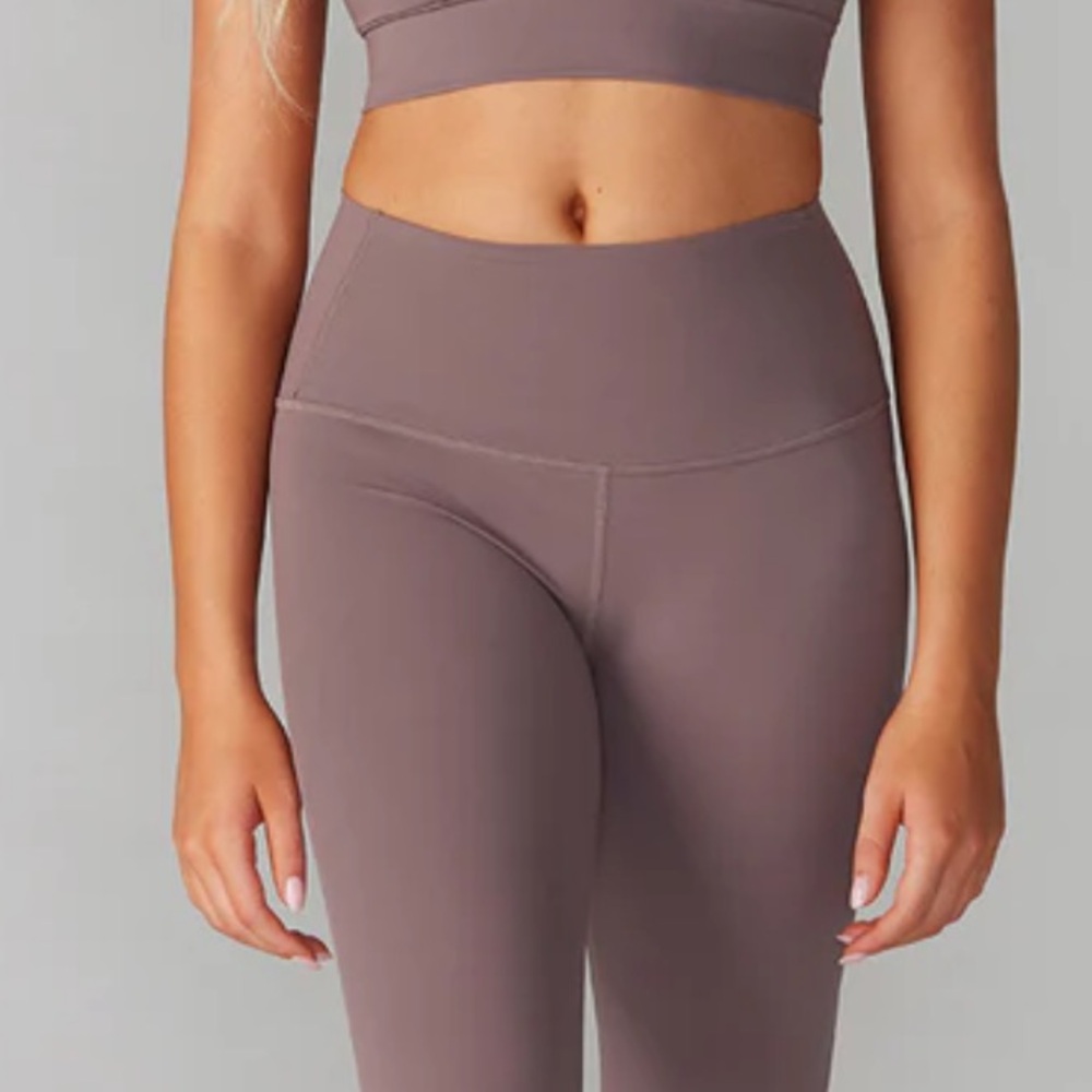 Women's Mauve Leggings